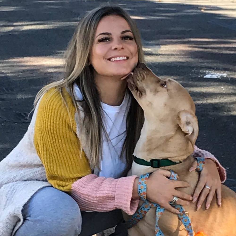 Meet your Posher, Caroline